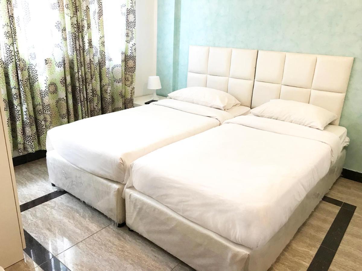 Leaders Plaza Salmiya Aparthotel Кувейт Екстериор снимка