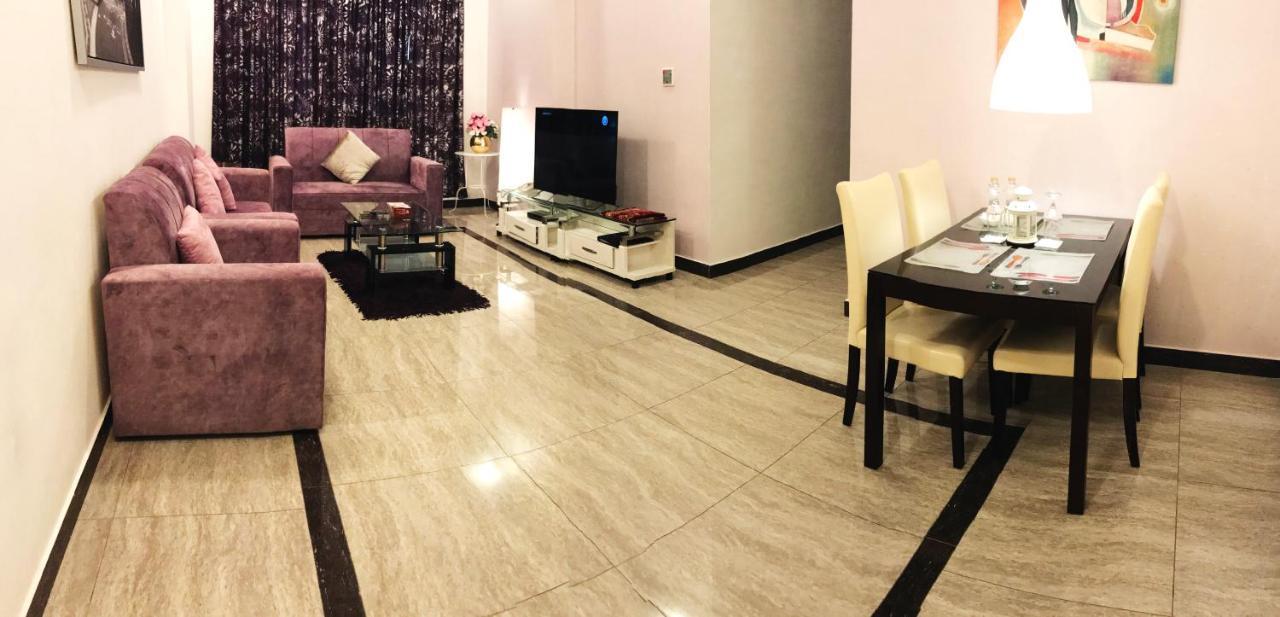 Leaders Plaza Salmiya Aparthotel Кувейт Екстериор снимка