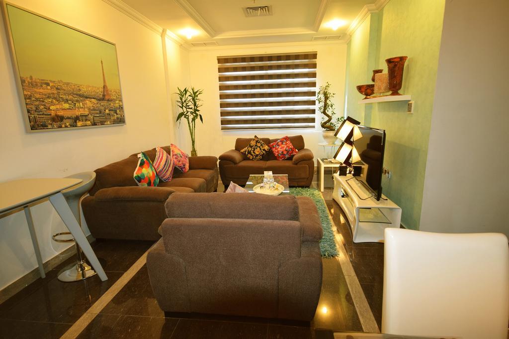 Leaders Plaza Salmiya Aparthotel Кувейт Стая снимка