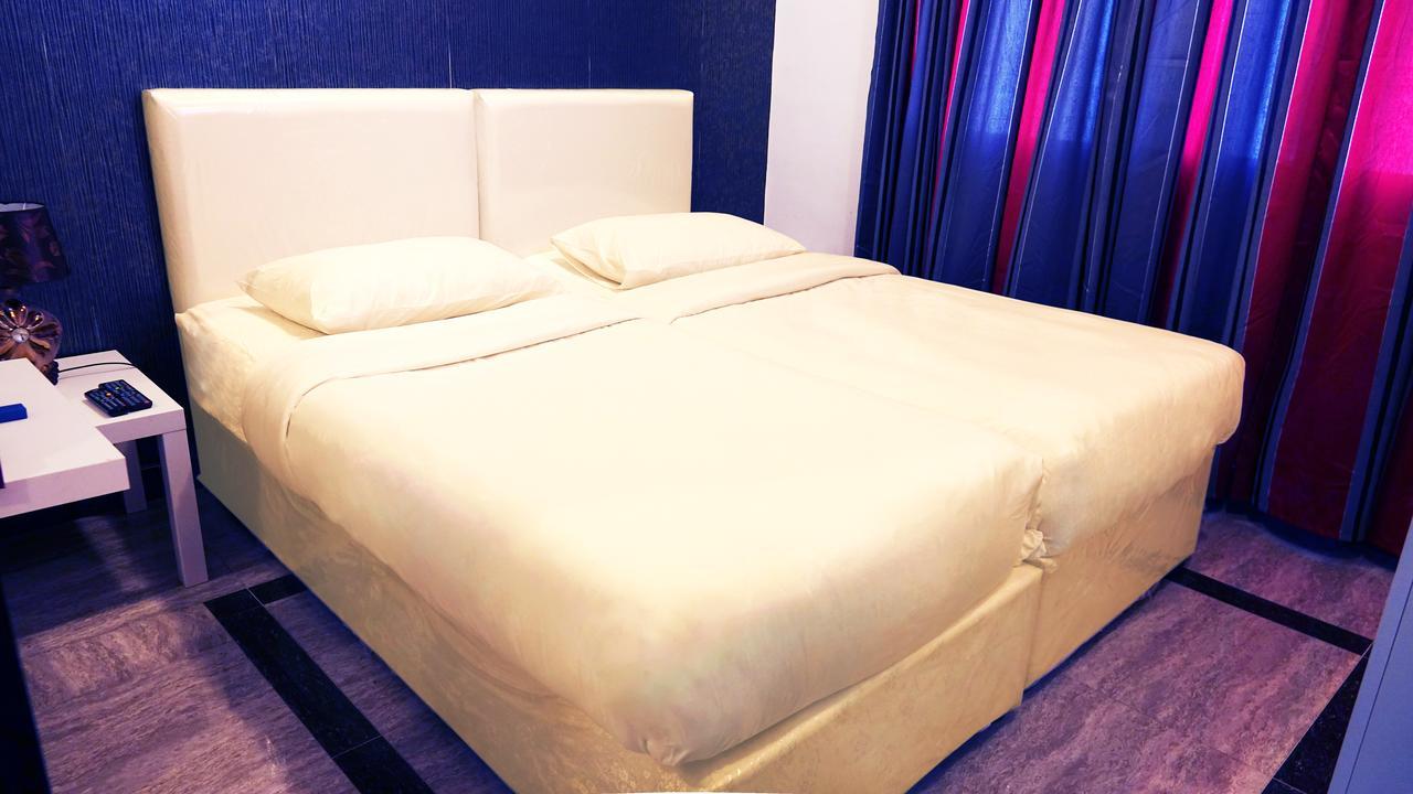 Leaders Plaza Salmiya Aparthotel Кувейт Екстериор снимка